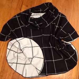 NOT FOR SALE: NWOT Reversible Black/White Plaid Poncho - L/XL